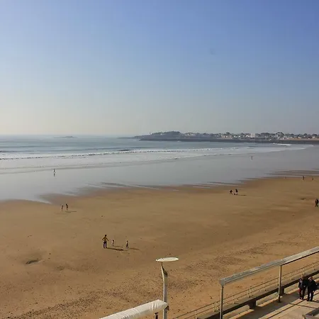 Appartement Pour 6 Sur La Grande Plage, St Gilles Saint-Gilles-Croix-de-Vie