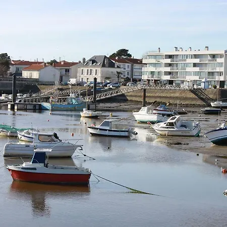 Appartement Pour 6 Sur La Grande Plage, St Gilles