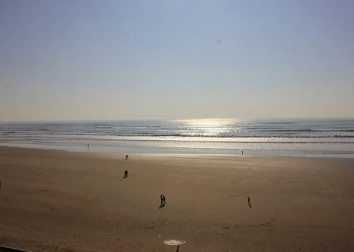 Pour 6 Sur La Grande Plage, St Gilles Apartman