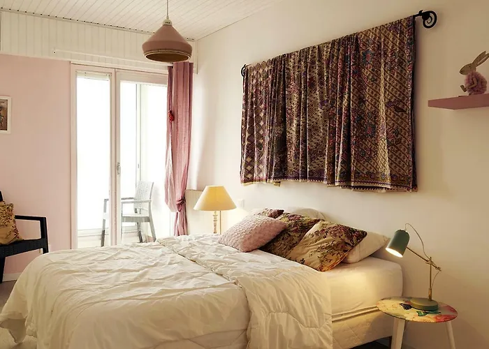 Pour 6 Sur La Grande Plage, St Gilles * Saint Gilles Croix de vie