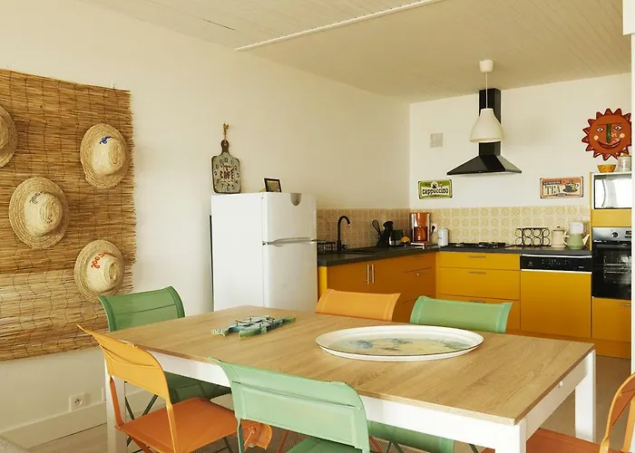 Pour 6 Sur La Grande Plage, St Gilles Saint Gilles Croix de vie