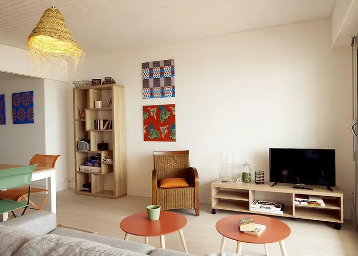 Pour 6 Sur La Grande Plage, St Gilles Apartman